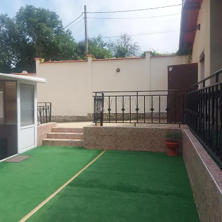 Къща За Гости Елена Guest house Balchik
