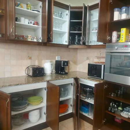 بيت ضيافة Къща За Гости Елена